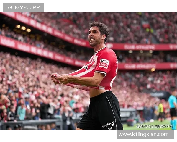 退役年龄较大的足球明星们的人生新篇章与传奇回顾