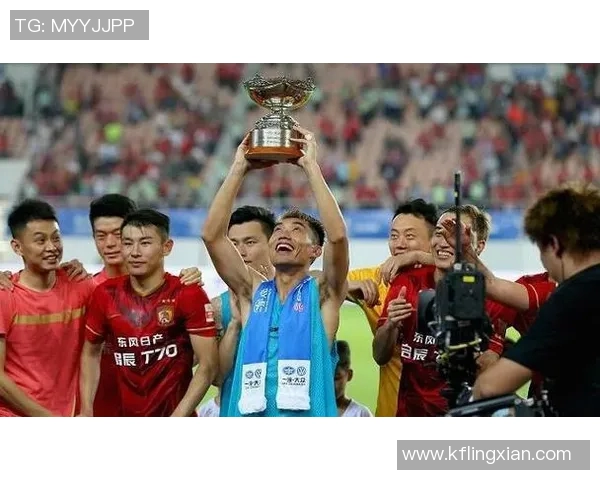 广州恒大迎战墨尔本胜利全力争胜展现球队实力与决心 广州恒大迎战墨尔本胜利全力争胜展现球队实力与决心