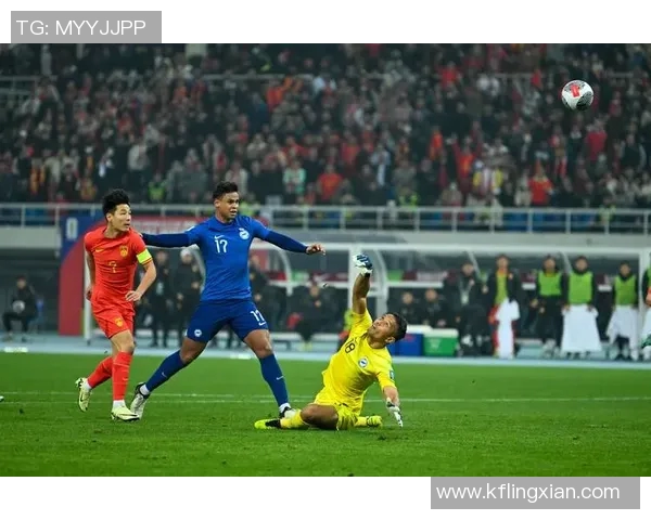 国足迎战新加坡期待重振雄风全力争胜展现中国足球新气象